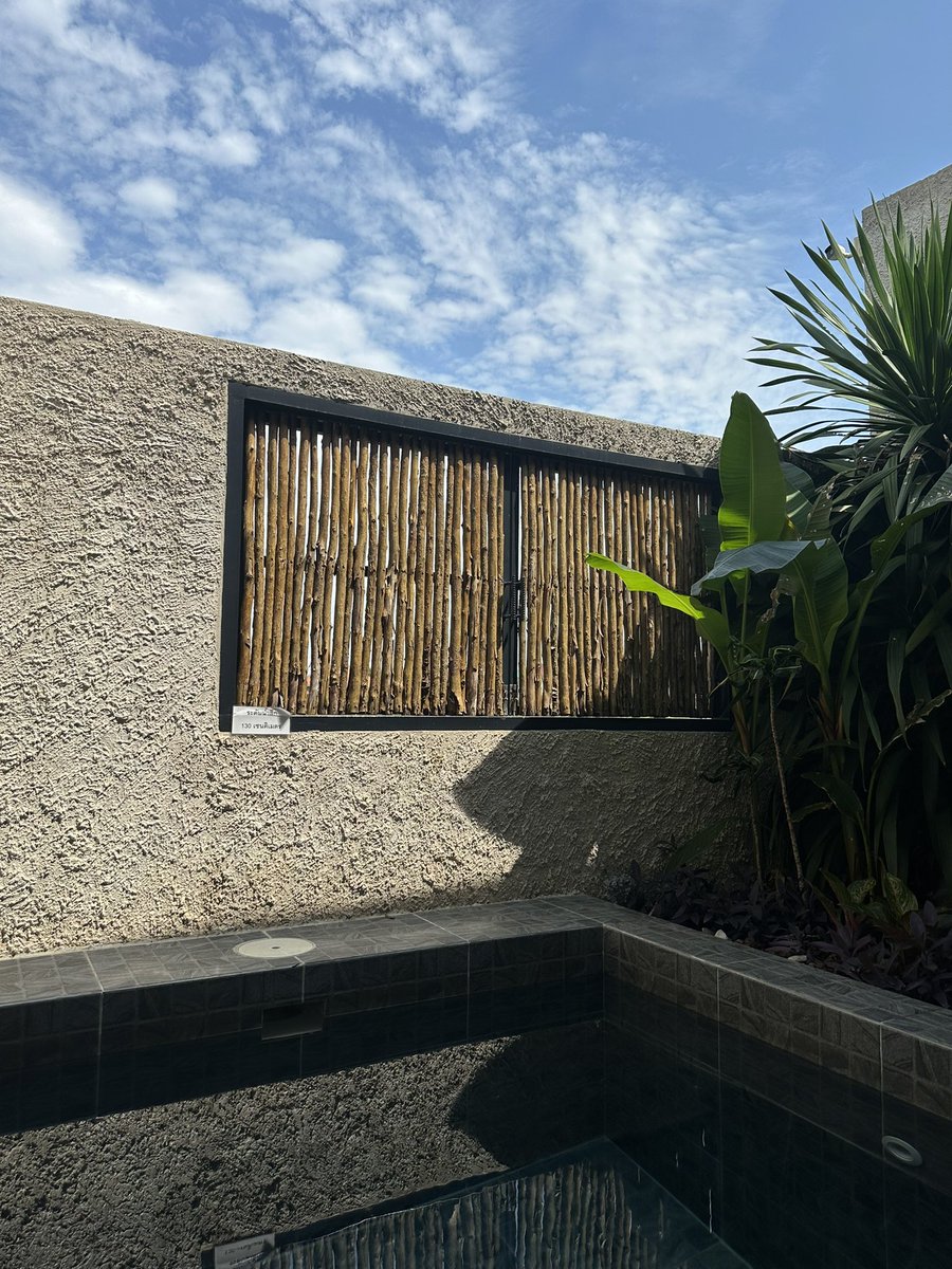 Nananalala23's tweet photo. Onsen⛲️🛁 https://t.co/uapJfB0p8x