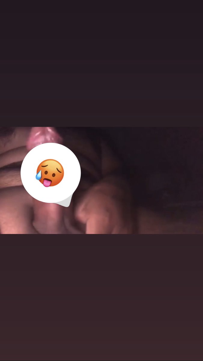 AJMRbx's tweet photo. @m2325_f Que linda mami hablamos por privado?👀🥵 https://t.co/QrWL0GysH8