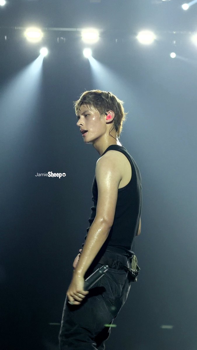 JamieSheep1014's tweet photo. 261009 F1
doll

#제임스 #JAMES #赵雨凡 
#CORTIS #코르티스
#F1 https://t.co/CsCGhv8R93