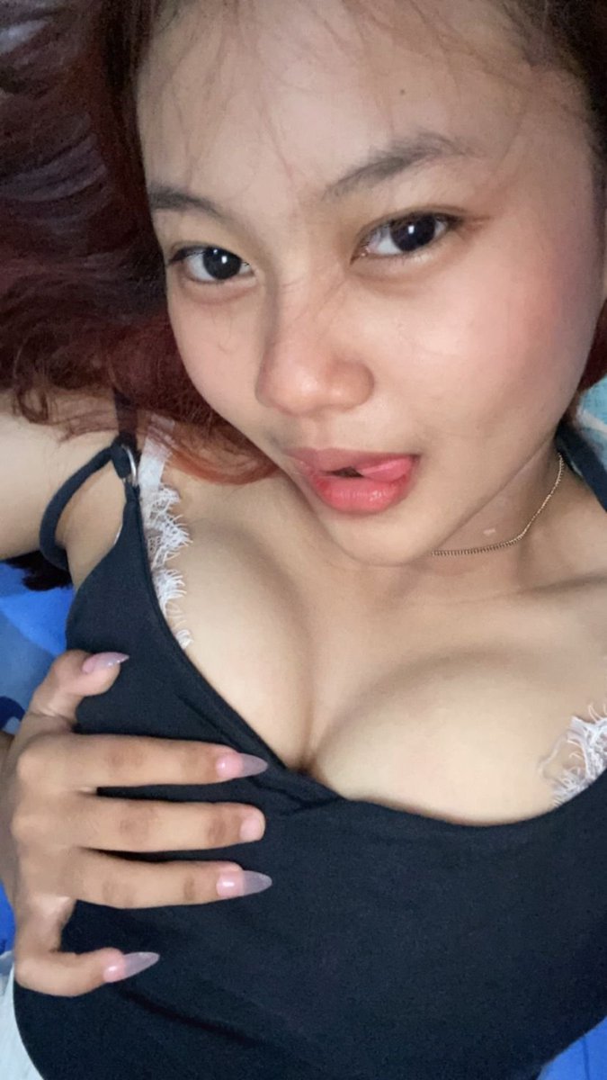 CHestergmpf's tweet photo. Titipan DM...!!! Namanya Cindy Dari mukanya aja keliatan binal bangett, minta di ewe rame rameeeww😍😍🤤💦 https://t.co/zq14dvVUr5