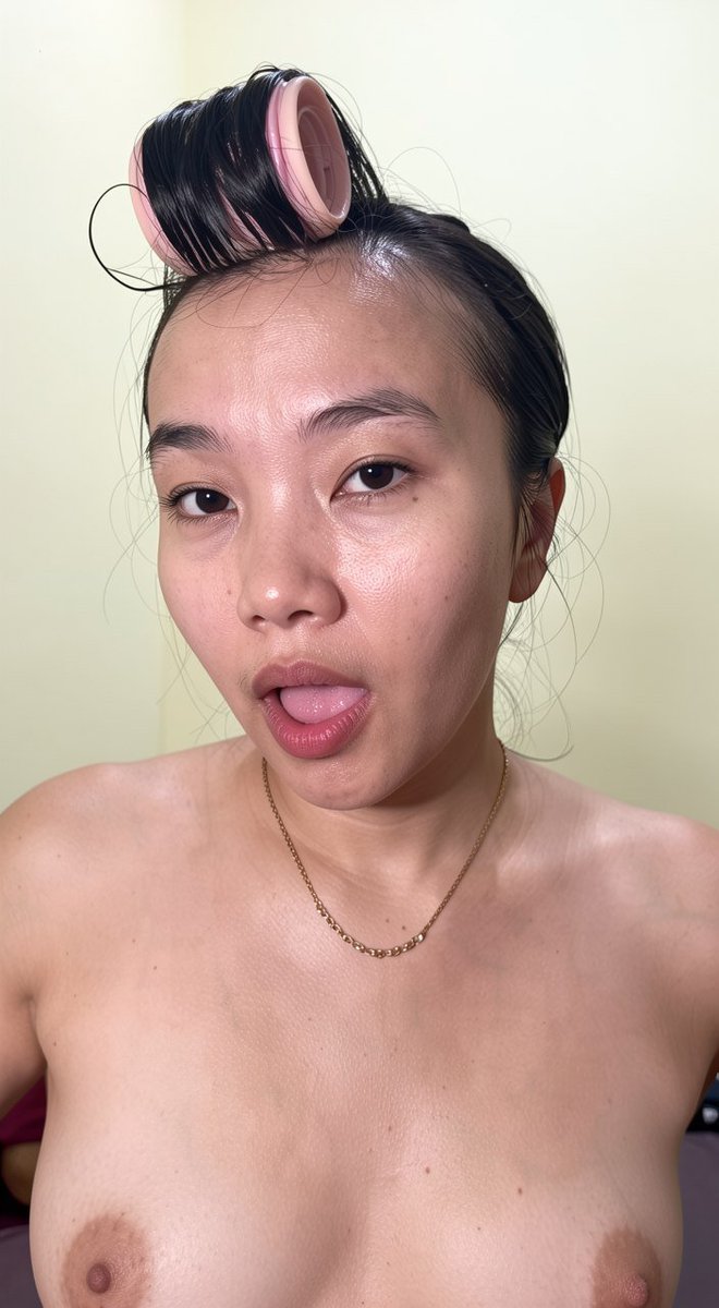 CHestergmpf's tweet photo. Titipan DM nihh namanya fitri Pentil TT nya cokelat menggemaskan, bibirnya sexy doyan nyepong kontol😍😋🤤💦 https://t.co/pbHkPZlqjm