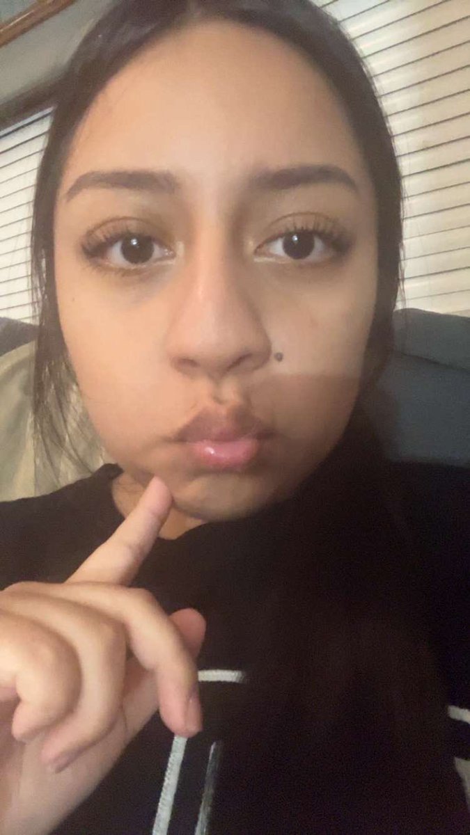 cumforaylin's tweet photo. Need my ex Aylin tribbed 😵‍💫 https://t.co/u94Hc0qG7T