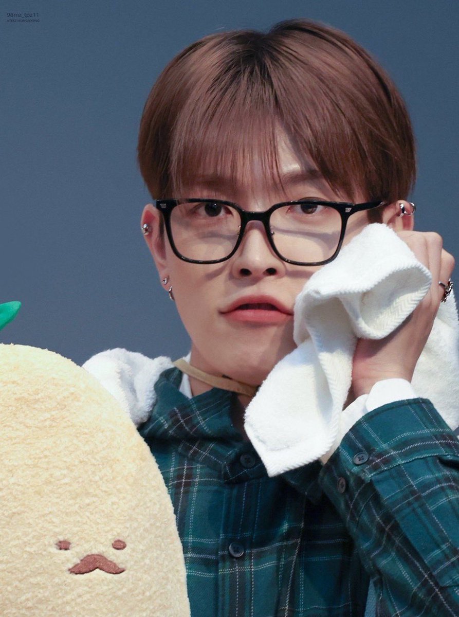 joongnova's tweet photo. •ᯅ• https://t.co/JVhrybuSRP