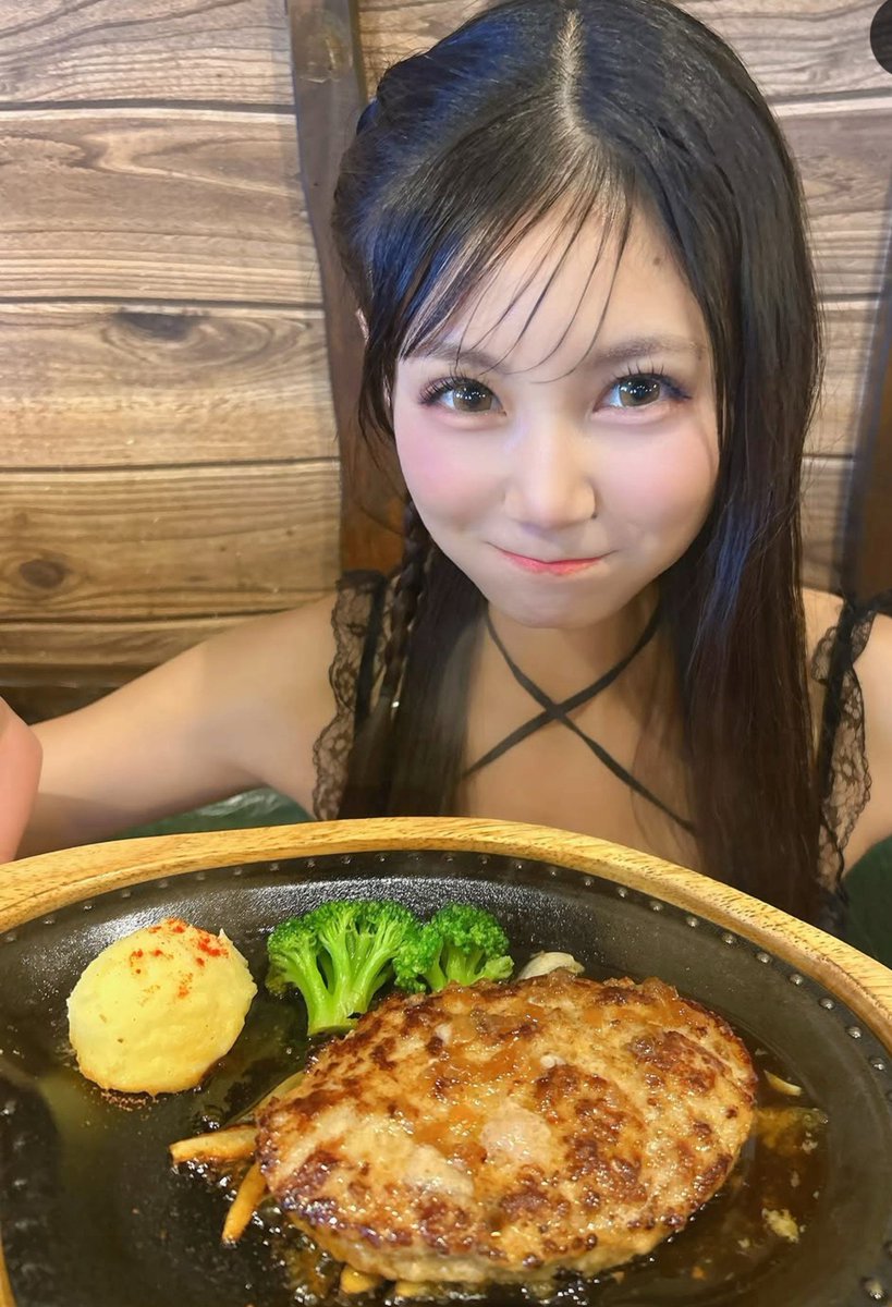 earth5371's tweet photo. @0227hanchan #猪原絆愛 https://t.co/Eidxd4FL1p