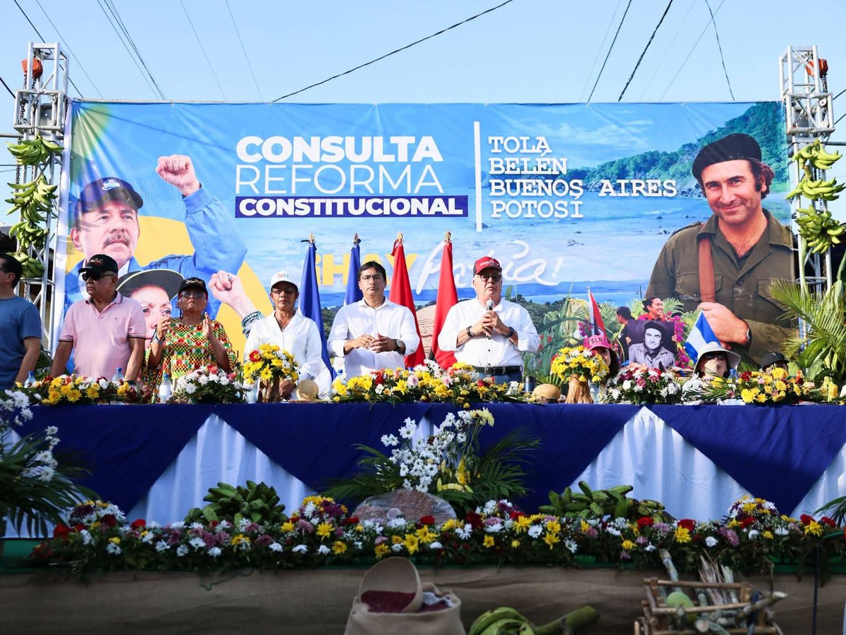 PrensaPopulr's tweet photo. 🇳🇮👥 Familias de Tola, Belén, Buenos Aires y Potosí, en Rivas, participan en la consulta “Hay Patria” para compartir sus aportes a la Reforma Constitucional. 📃 https://t.co/MEeMCD3NgV