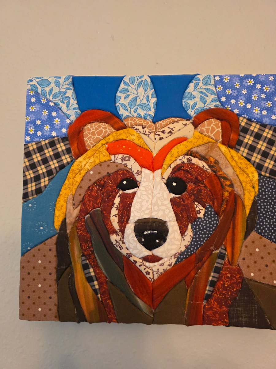 curious_mondo's tweet photo. My latest Kinusaiga project. My course is still on sale. #kinusaiga #Kimekomi #textileart https://t.co/26yPjq3tk2