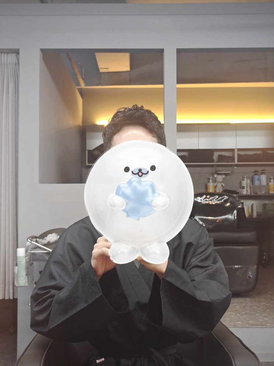 dsq_hitomi's tweet photo. 이마가 반짝반짝 https://t.co/q8O27uwFbO