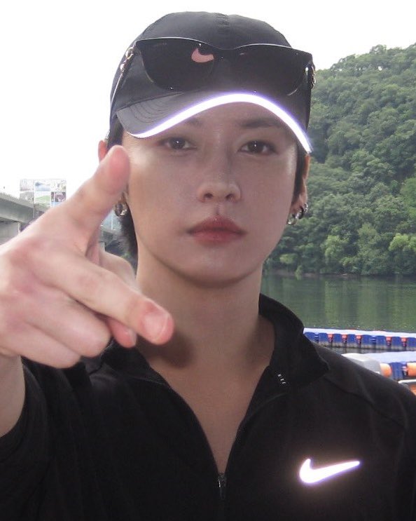 minolinori's tweet photo. i hope he never stop using this camera~ god bless https://t.co/g0xjsAxByz