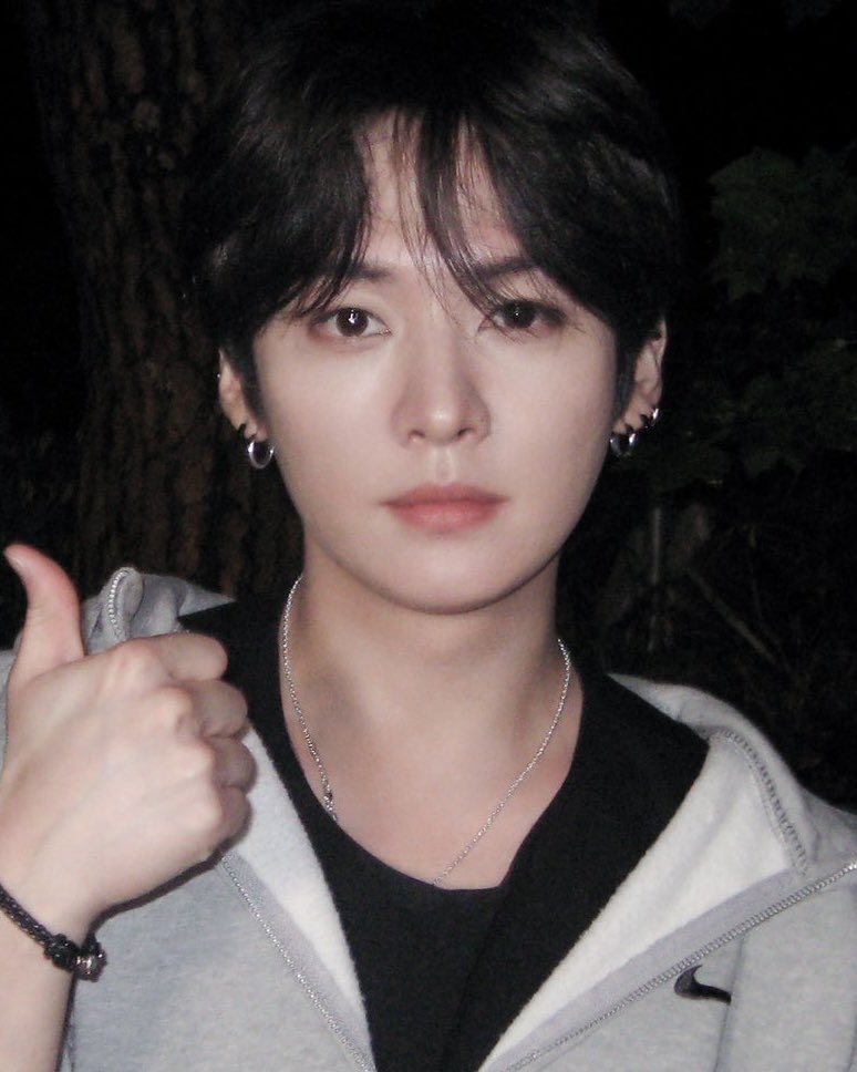 minolinori's tweet photo. i hope he never stop using this camera~ god bless https://t.co/g0xjsAxByz