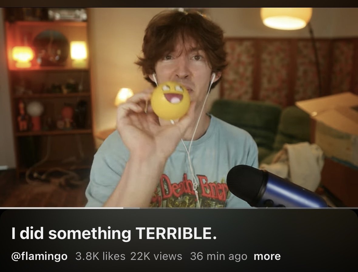 LukasThePickle's tweet photo. he's going to kill him... https://t.co/v5xZElHXD7