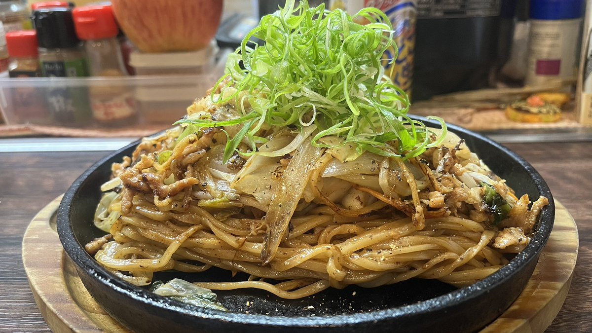 oyms1_24's tweet photo. やんちゃの焼きそばがいっちゃん美味い😍 https://t.co/GcccLFUgZ4