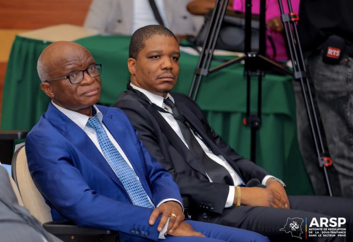 STraitance's tweet photo. 🇨🇩RDC : le Directeur Général de l'ARSP participe au 4ᵉ Forum Afrique-Portugal-Émirats arabes unis

Du 8 au 9 octobre 2026, à Porto, au Portugal, le Directeur Général de l'Autorité de Régulation de la Sous-Traitance dans le Secteur Privé, Beleshayi Kasanda Juan Ted (@juantedbelkas), a pris part au 4ᵉ Forum Afrique-Portugal-Émirats arabes unis, aux côtés des ministres Julien Paluku Kahongya et Justin Kalumba Mwana-Ngongo.

Cette rencontre a réuni des délégations africaines et des représentants du patronat portugais autour du renforcement des partenariats économiques et de la promotion des investissements.

À travers cette participation, l’ARSP entend contribuer à la valorisation du contenu local, à l’ouverture de nouveaux débouchés commerciaux et au positionnement des entreprises congolaises dans les chaînes de valeur internationales.

L’objectif est clair : transformer les partenariats économiques en opportunités concrètes pour les entrepreneurs congolais et renforcer la compétitivité du tissu entrepreneurial national.

#ARSP #RDC #ContenuLocal