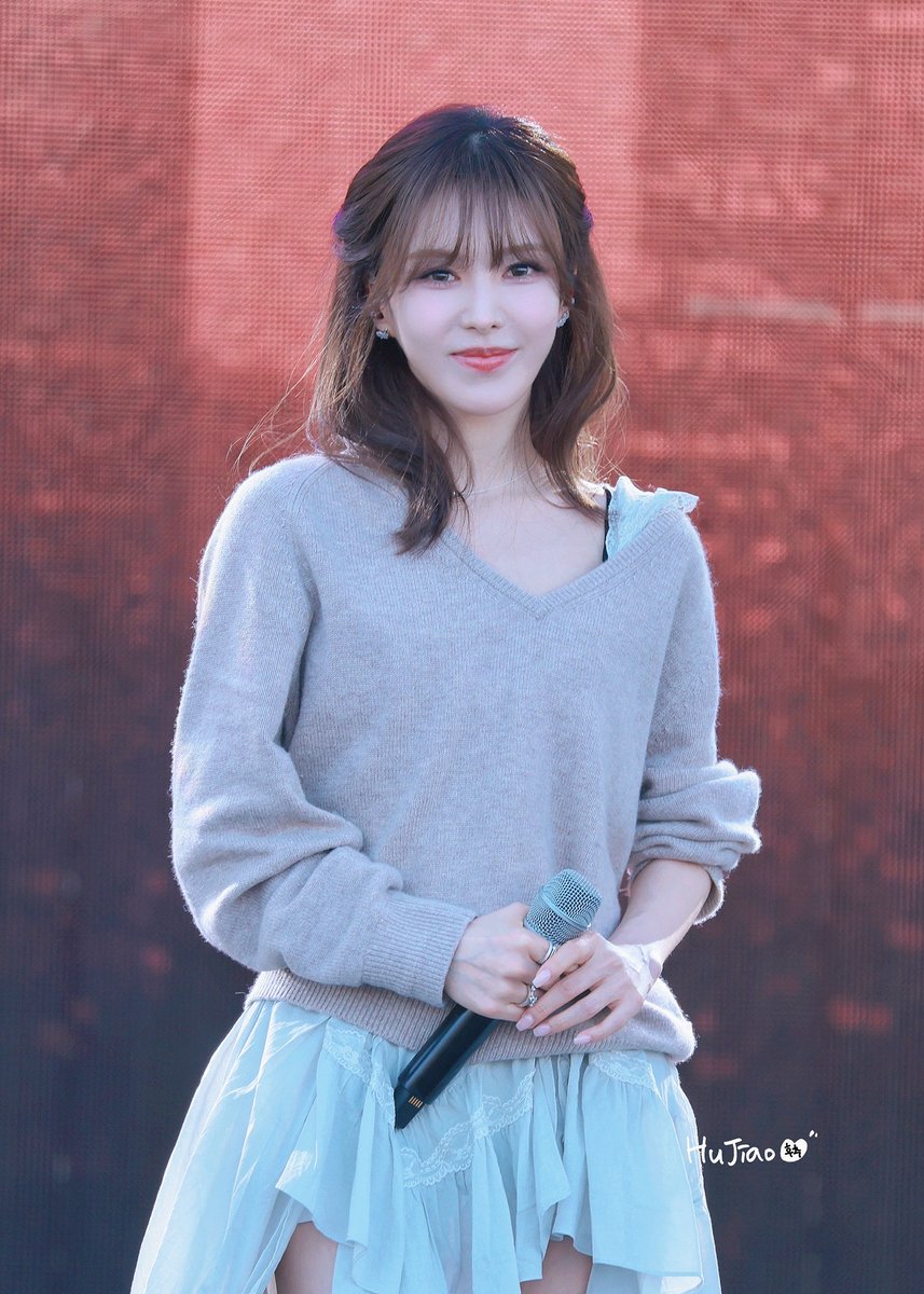 HuJiao_1009's tweet photo. 261010 고스트페스티벌  #WENDY #웬디

사랑해 승와니 🥰🥰🥰 https://t.co/5Q7M0YmMIP