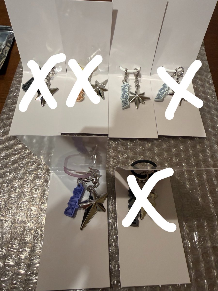rs_bra02's tweet photo. 求:MANATO、SHUNTO、KANON
譲:NAOYA、TAIKI

本日、現地での交換可能です。

よろしくお願いします🙇‍♀️

#BMSGFES2026
#BMSG https://t.co/AbIMYnuScO