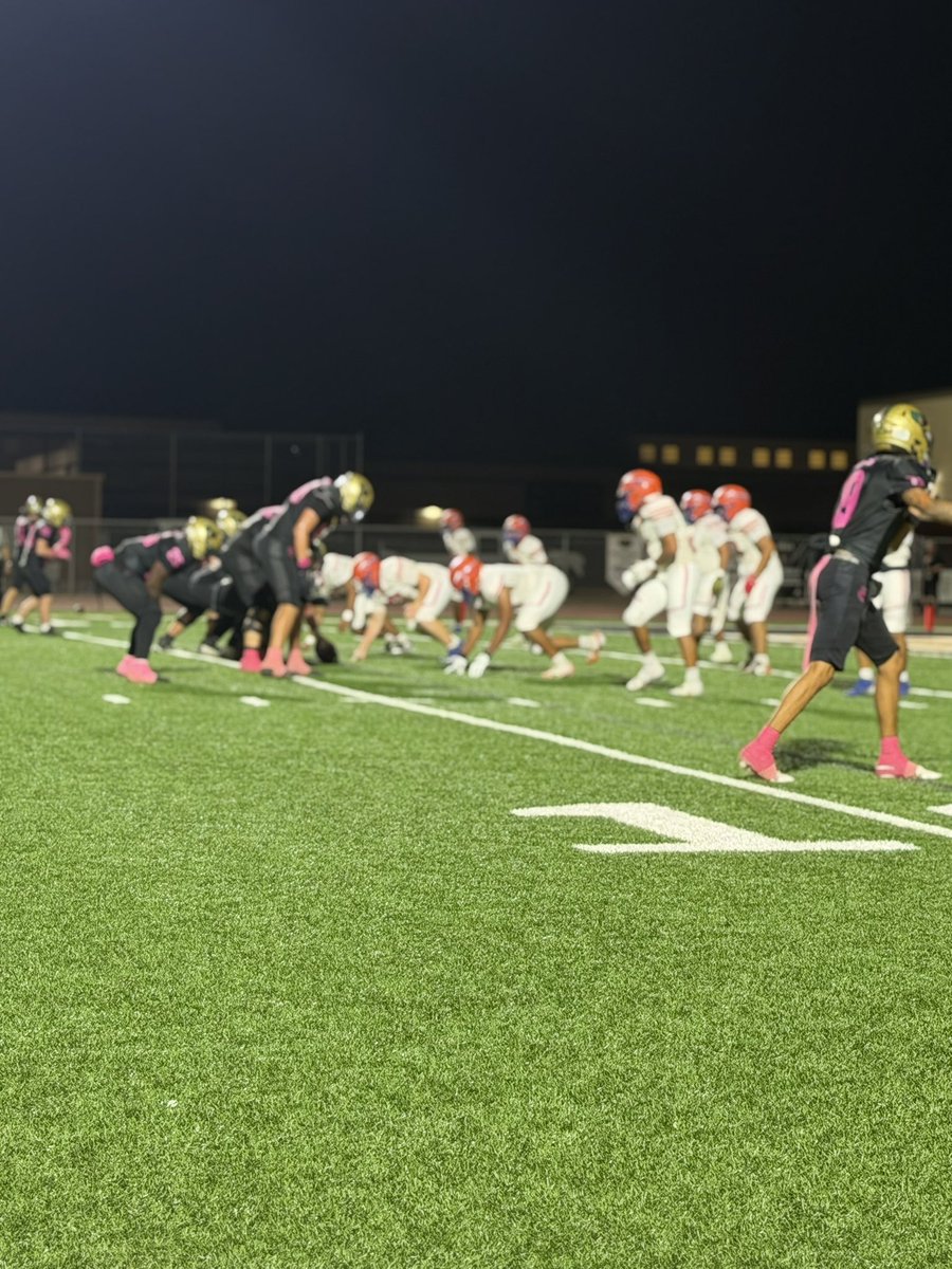 CoachYohn's tweet photo. Thank you 

@RecruitingBasha
@coachemedonald

@WestwoodFBMesa
And Coach Large

For having us out! 
@CoachMurphyQB 
@coachJDominguez 
@CoachYohn 
@OUAZFootball
@coach_rosy 

Good luck to both of you the rest of the way!

#CantHideInOrange https://t.co/d2YcgkWtSh