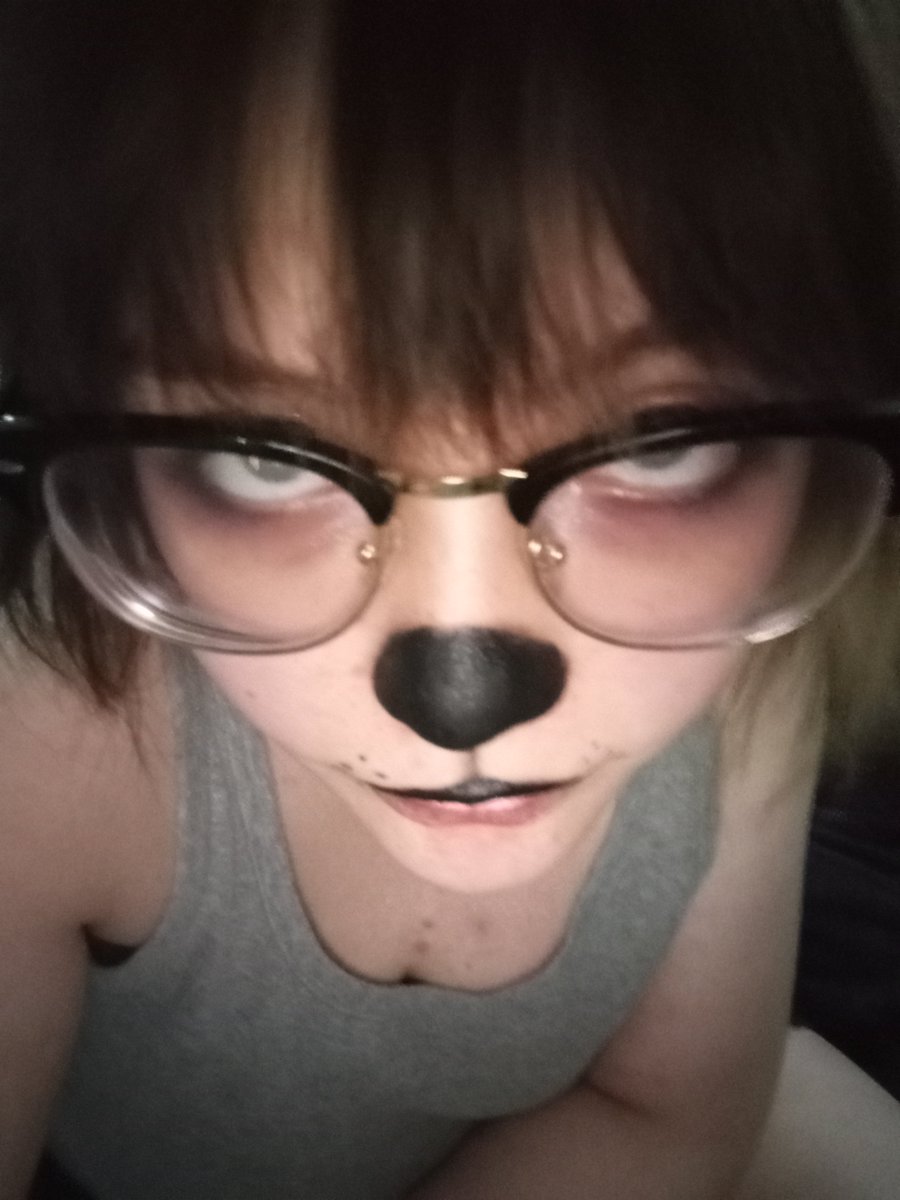 cl0wntism's tweet photo. awuff https://t.co/rDTr7BsUuP