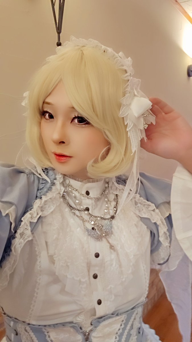 mikangyuunyu's tweet photo. 速報自撮り♪
ファミレス風��スタジオです♪
あと、衣装可愛すぎます♡

衣装オッズオネスト様(@ozz_ike )
スタジオアッキー様(@GalleryAkkey ) https://t.co/2rZMKlQ3LV