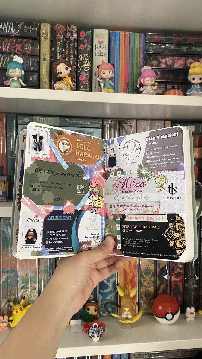 Rhealovesread's tweet photo. Junk journal hari ini, bikin 4 halaman karena emang udah tertunda lama. 
1. Stamp tumpuk Pesta Riang di MRT Jakarta
2. Movie date Detective Conan
3. Jicaf &amp; tiny folk days
4. Bazar UMKM di Living Wod GWB
Page 3&amp;4 cuman dari kumpulan kartu nama aja 😂

#junkjournal https://t.co/1T5wguuLo4
