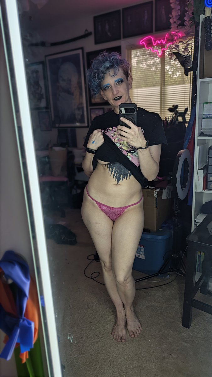 Bunnyko's tweet photo. Come see more 😘 https://t.co/p4Bnq3Jvfa 
.
.
#goth #fansly #bluehair #panties https://t.co/rGlkEFg9ih