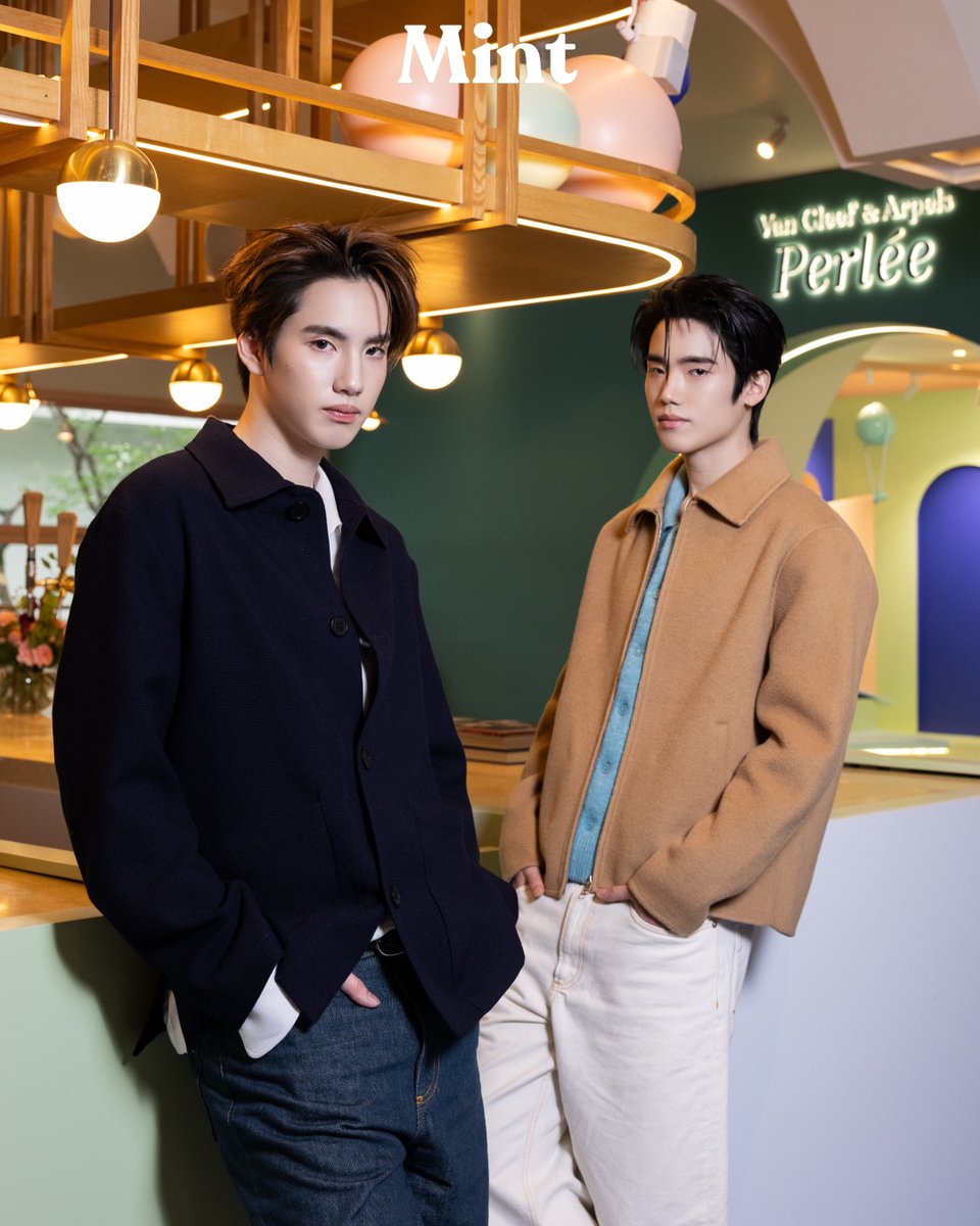 mintmag_th's tweet photo. #VanCleefArpels
#VCAPerlee
#VCAPerleeTH 
#PHUTATCHAI #PEEMTANAT
#BUSbecauseofyouishine #9214KIDS 
#MintMagTH https://t.co/sRMLXrGj9S