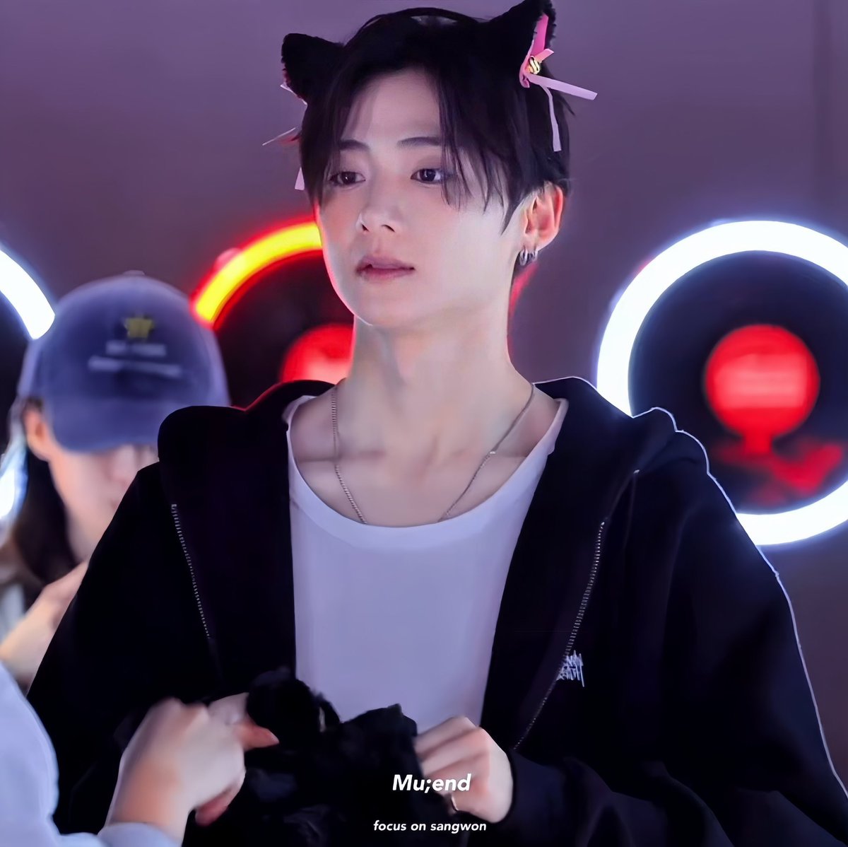 Sanqiwon's tweet photo. @yerimieese pat-pat meow nya kak https://t.co/yta4du4jzM
