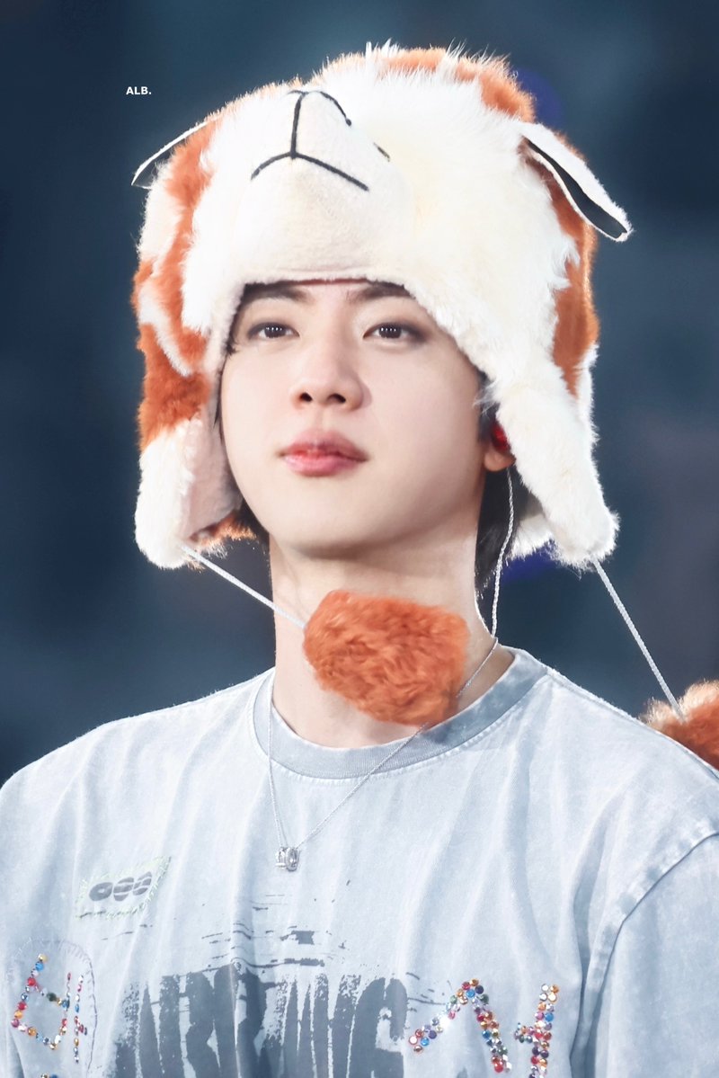 ALittleBraver92's tweet photo. 261009

Cuteeeeeeeeee 

#방탄소년단진 #김석진 #석진 #진 #BTSJIN #JIN 
#BTS_WORLDTOUR_ARIRANG https://t.co/kKN0uLfbmO