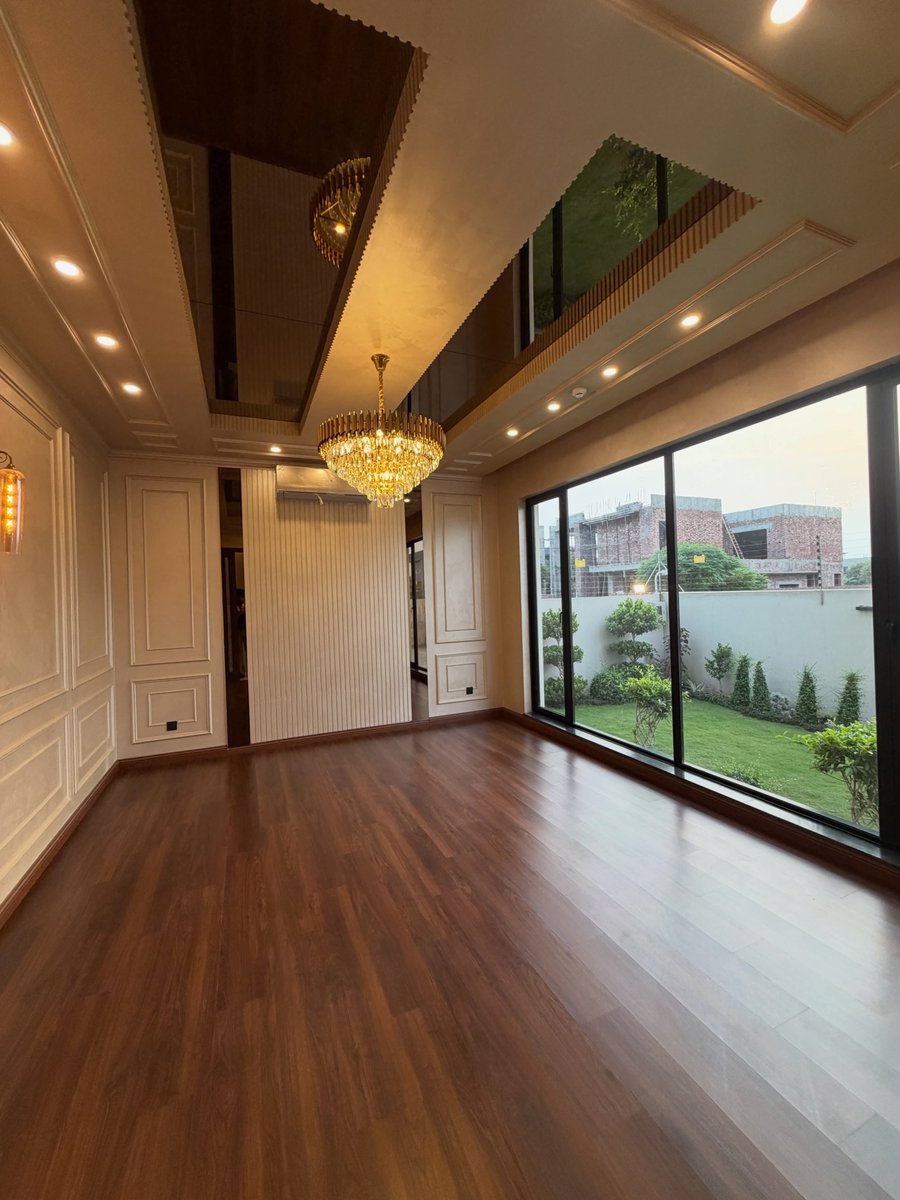 AdilShabbitrmx's tweet photo. 🏡✨ 1 KANAL HOUSE FOR SALE ✨🏡
📍 DHA Phase 7, Lahore

🔥 NEW ENTRY 🔥
💰 Demand: PKR 13.50 Crore 
🤝 Negotiable

🏢 ADiL SHABBiR 
📱 0321 9428016

#DHALahore #DHAPhase7 #1KanalHouse #HouseForSale #PropertyForSale RealEstatePakistan InvestmentOpportunity ADiLRealEstate 🏡✨ https://t.co/GE7vDTjry1