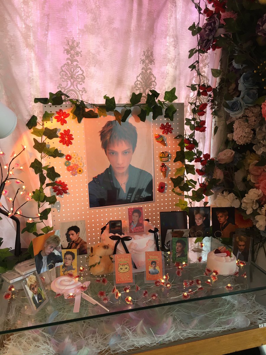 l014ej's tweet photo. #푸딩보이러버스클럽 #HAPPY_JAMES_DAY
감성 너무 좋아요이~~❤️ https://t.co/TC3GvnatYz
