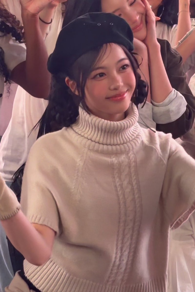 imnotachan's tweet photo. プレッシェルヘアむちゃかわいいイアンちゃん🫳🏻🥨 https://t.co/QYnfWG1U0q