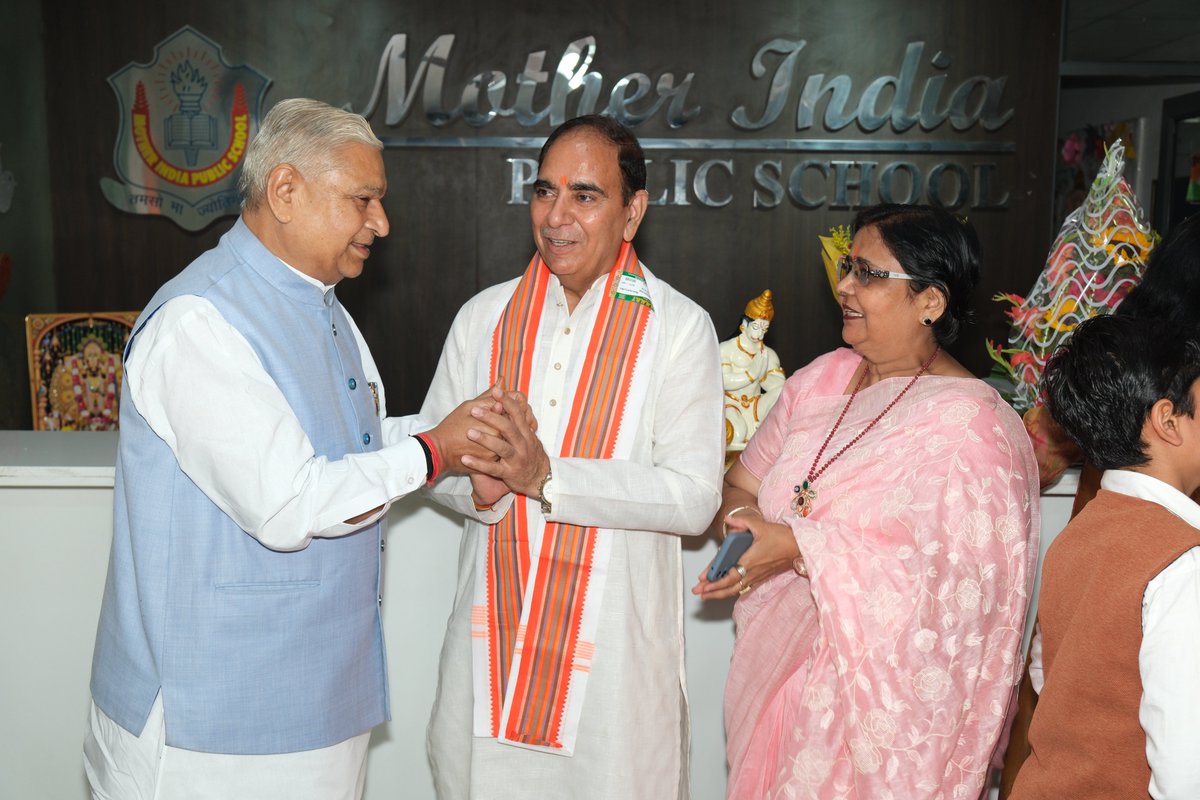 PilotRakeshUP's tweet photo. Wishes from Sh. Dinesh Kumar Goel Ji at Mother India Public School. I am thankful for his kind blessings.
Bharatiya Janata Party (BJP) BJP Uttar Pradesh
@dineshgoelbjp @BJP4India @BJP4UP @idharampalsingh @blsanthosh @TawdeVinod @mppchaudhary https://t.co/x4bFShkI0w