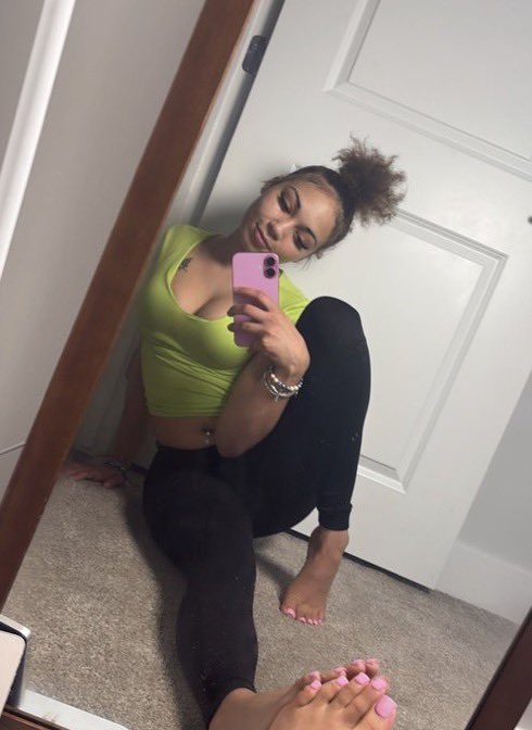simp4Kenzibacku's tweet photo. https://t.co/AQAarxCsvP
