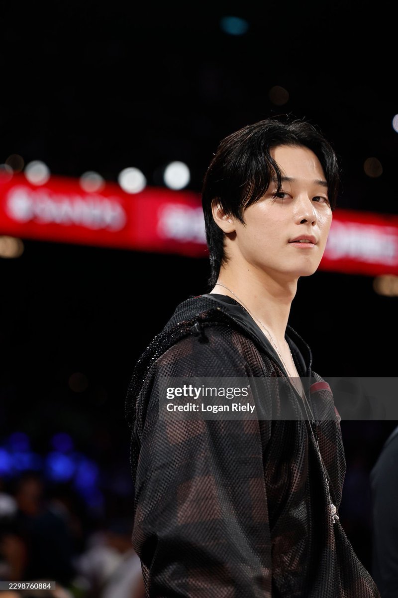 dailyljy's tweet photo. juyeon at the NBA China Games 2026 via getty images 📸

#JUYEON #주연 #더보이즈 https://t.co/1ojAokqTZl