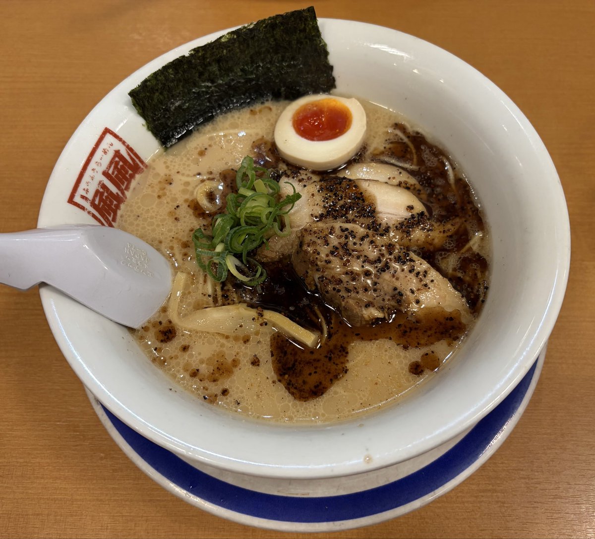 Flex1gr's tweet photo. 🍜 https://t.co/C1iZaQU42B