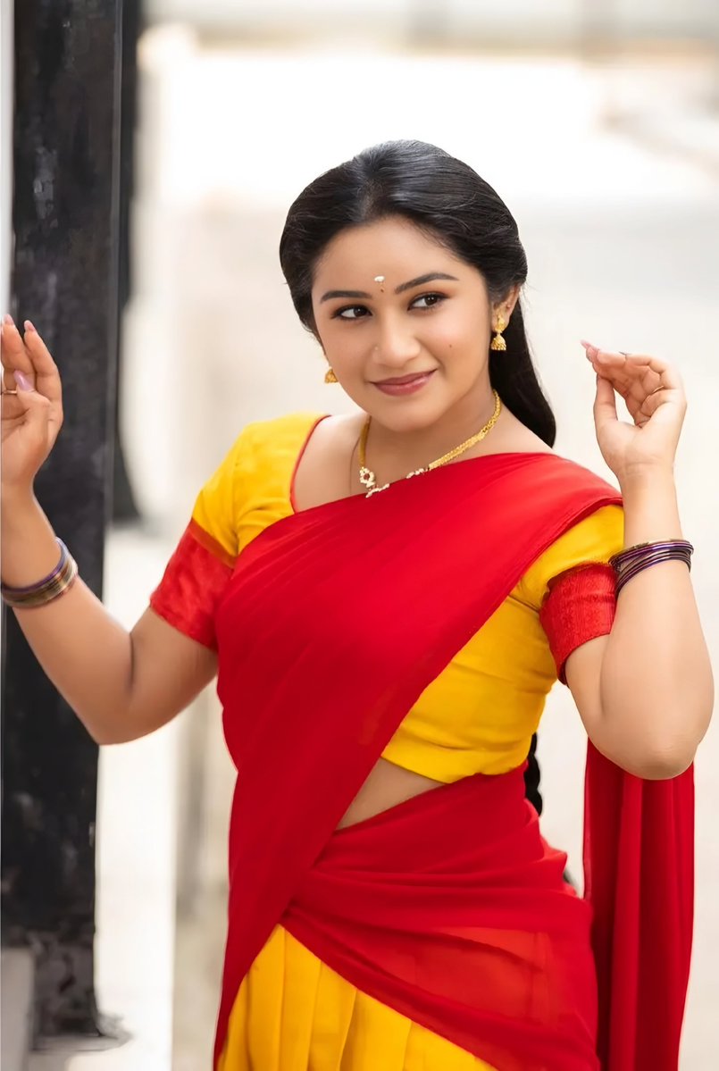 INDACTRESSPIC's tweet photo. Wishing the Beautiful and the Gorgeous Serial Actress and the bigg boss contestant #RaveenaDaha a happy birthday https://t.co/9nxbAYf6OW