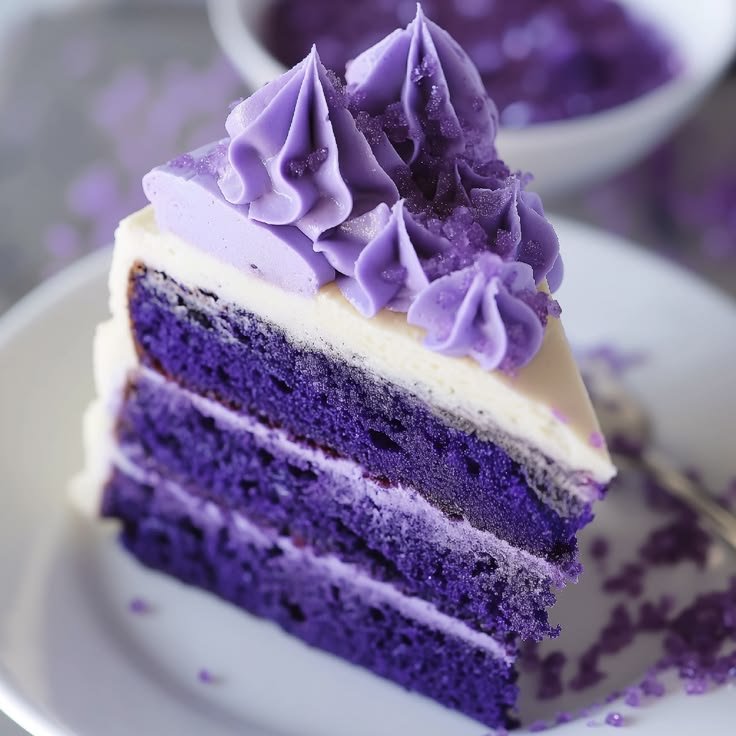 Etta_coffeebabe's tweet photo. qrt with your own favs!

dessert w/ fav fruit: Blueberry crumble &amp; vanilla ice cream
dessert w/ fav color: ube cake with buttercream icing
meal w/ fav veggie: roasted carrots with meat loaf &amp; mashed potatoes
meal w/ fav color: purple sweet potato with salmon &amp; roasted asparagus https://t.co/JijU29a2vZ