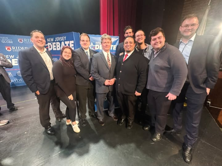 JerseyJustinUSA's tweet photo. Justin Murphy for United States Senate - Thank you Young Republicans for attending our debate against Cory Booker. https://t.co/mgYzfBDBpS