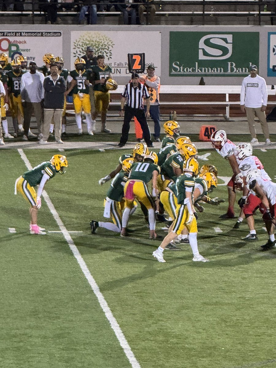 Rustlers1fan's tweet photo. Great Homecoming Victory by @CMRFootball !!
Tough play by the defense!! @BeckettCrouch @dsmith654321 @DonClark824 @BlakeKatzwr5 @cruz_riggin give us enough points to get the Homecoming WIN!!
Love Victory formation and the Rustlers singing the Fight Song!!! #RustlerPride💚💛🏈 https://t.co/fzsk25UzgT