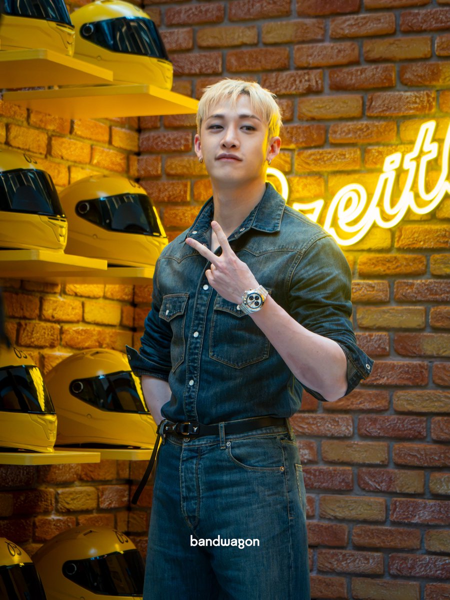 ChanStargazing's tweet photo. Bandwagon Asia #방찬

🔗 https://t.co/A8eAjqdzt0

#BangChanxBreitling
#BangChanxAstonMartinF1 https://t.co/Xs3hpZPUlm