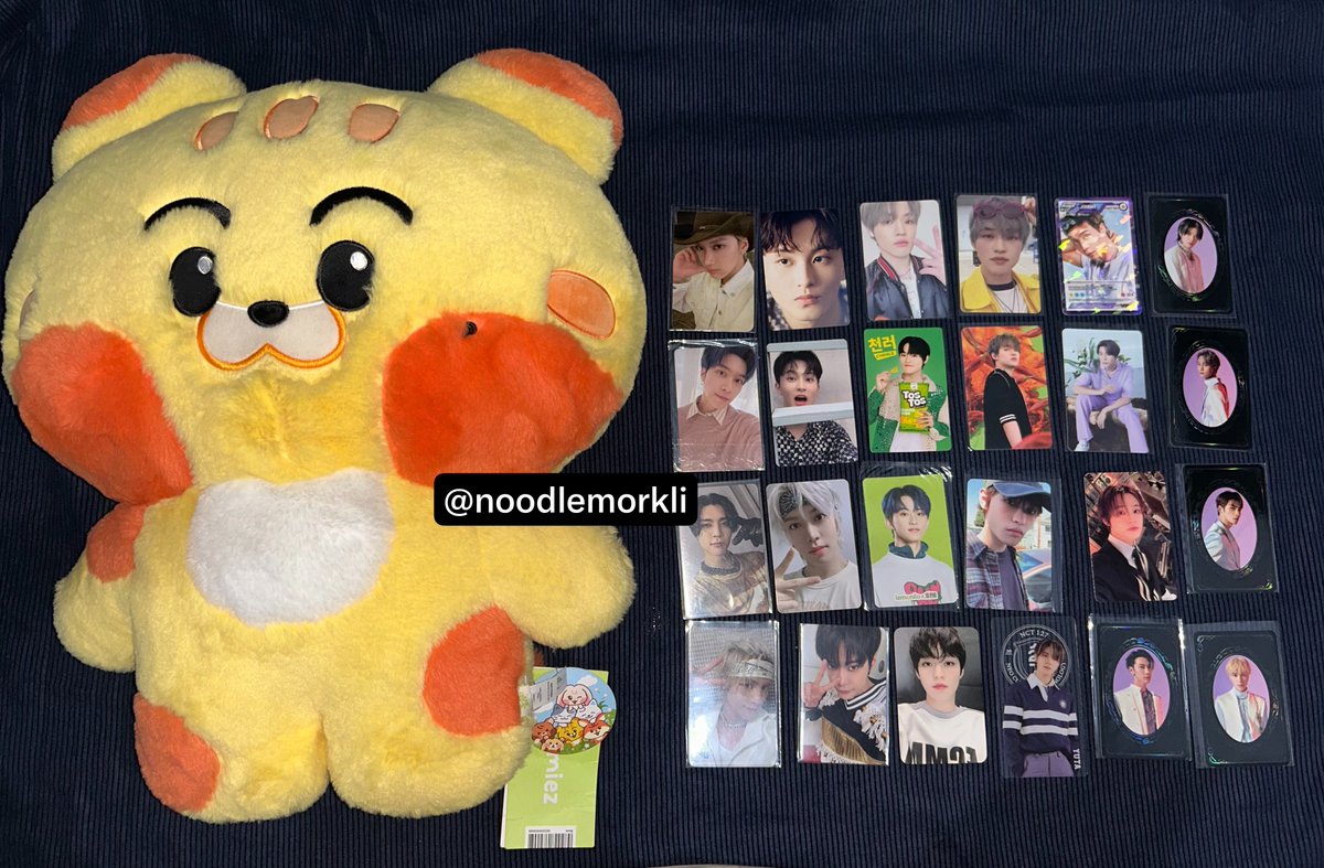 NoodleMorkli's tweet photo. WTS all in pict 900k 

Eong Big Flat Plushie 
AAB NCT Photocard 
Ready INA (Jkt), ready kamar 
Bisa 🍊, bisa Dp dlu 

RT/LIKES would be appreciated 😻🫶🏻🧸 #wts #wtb #nctjajan https://t.co/gB8Cnu1Cnd