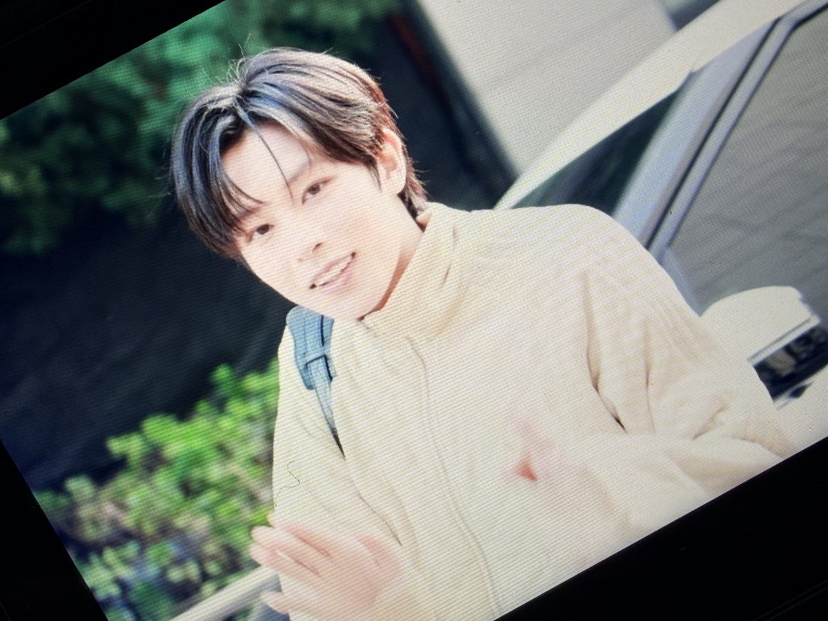 mxmxmxmm12's tweet photo. 261009 뮤뱅 출근길 
#KO1KEYZ #コイキーズ #코이키즈 #飯塚亮賀 https://t.co/SvnZg3tizt