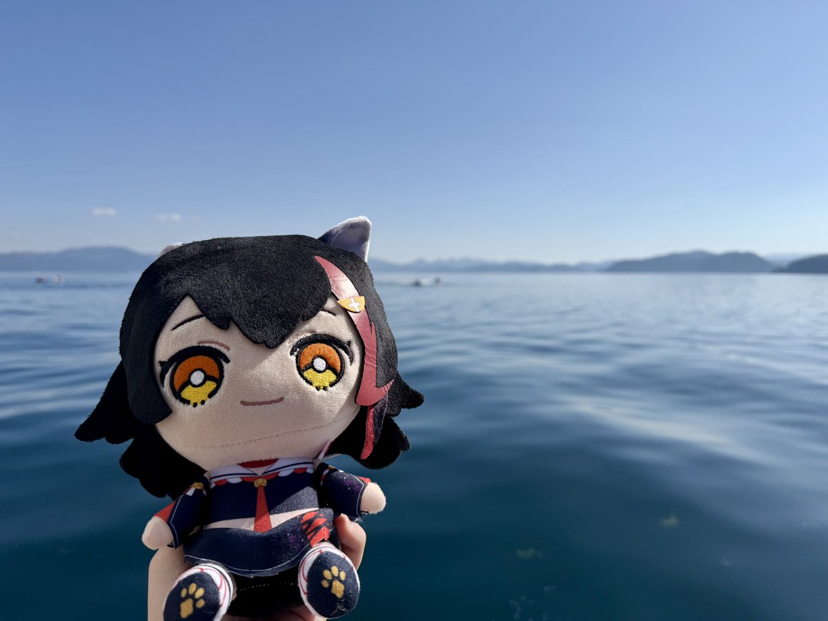 holo107483's tweet photo. 猪苗代湖で〜す!!
超でっけぇ〜!!! https://t.co/moigBNnDPF