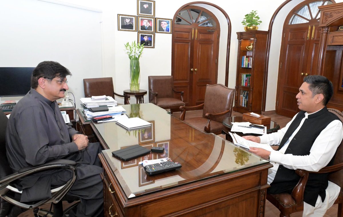 BRArsalanSheikh's tweet photo. Had a productive meeting with Honourable Sindh Chief Minister Syed Murad Ali Shah to discuss Sukkur’s key development priorities, including urban development projects, clean drinking water supply, drainage systems, traffic management, public-private partnerships, and other matters of public importance.