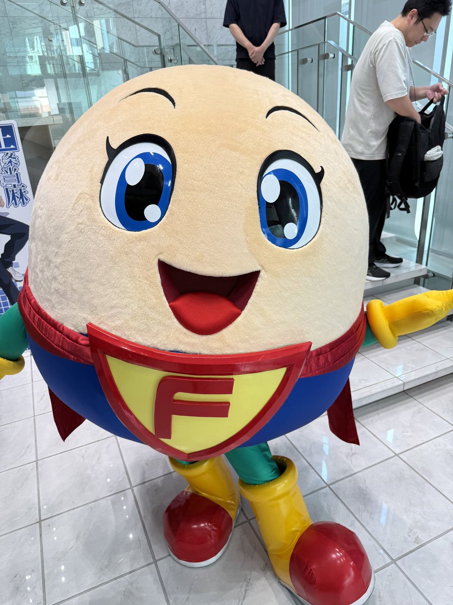 pachi_Kakeru's tweet photo. は！？抽選Tシャツ当たった！？！？
びっくりしすぎて周り見渡して拍手してしまった😂😂😂
実機もかなり綺麗でかっこよくて可愛くて面白くて、早く店舗でも打ちたいです…
カスタム多すぎる…良す��ます…
禁書目録最高だよ…😭
#e禁書3試打会
#eとある魔術の禁書目録3 https://t.co/tTnlflc3SC