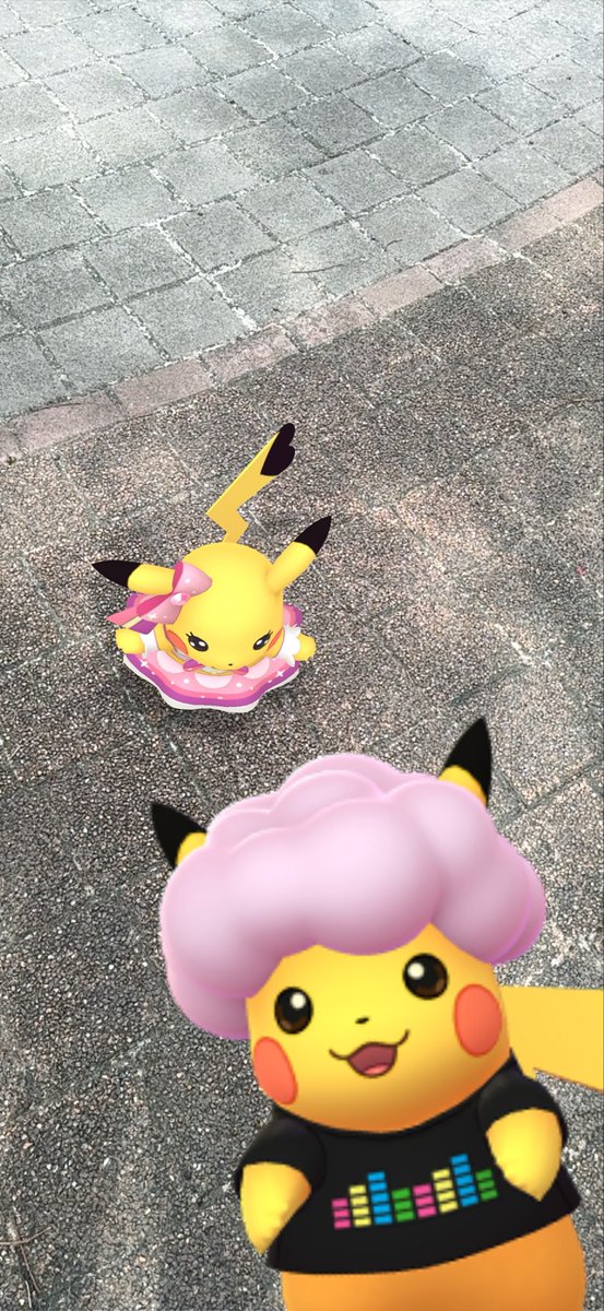 T8K8S's tweet photo. 今日ポケセンの整理券終了で入れませんでした😭
明日は早く行かなきゃ
#ポケモンGO
#PokéXciting
#台北 https://t.co/beckqquK9n