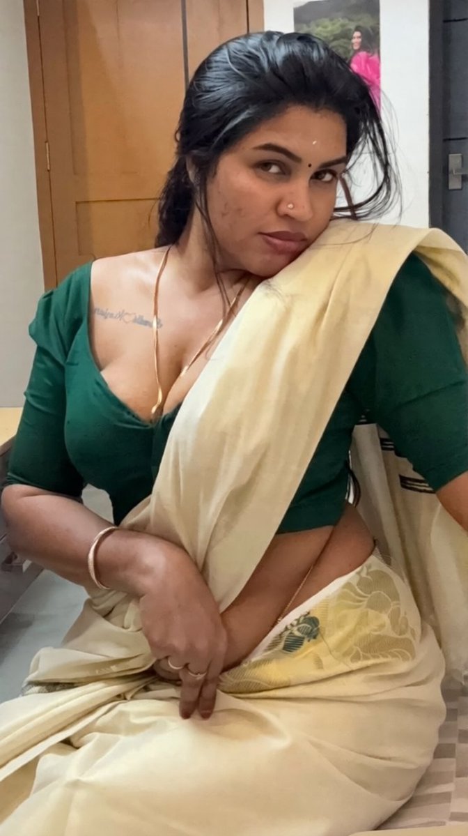 srifukr's tweet photo. #ReshmaRechu 💟😍 https://t.co/quOakggNgl
