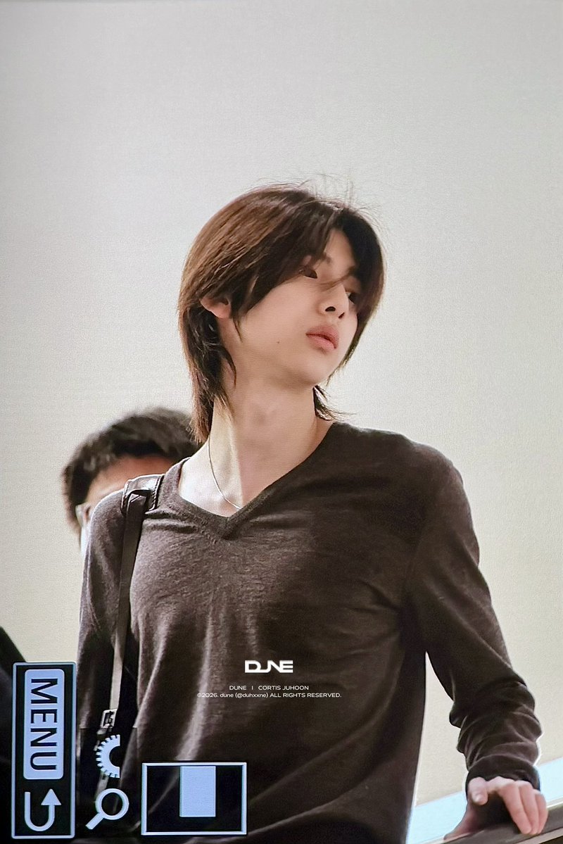 d08ight's tweet photo. CANTIKKKK BANGETT JJU PLEASE JANGAN POTONG RAMBUT😭😭 https://t.co/oS3sZF5xJV