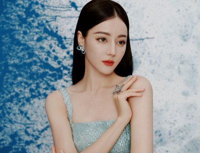 domination_pink's tweet photo. Me encanta lo definido que tiene sus rasgos asiáticos yoko, siempre que la veo me recuerda a las actrices chinas.

YOKO BIFW26 SIAM PARAGON 
#APASRAxMergeBIFW2026 https://t.co/JXCVagq6OT