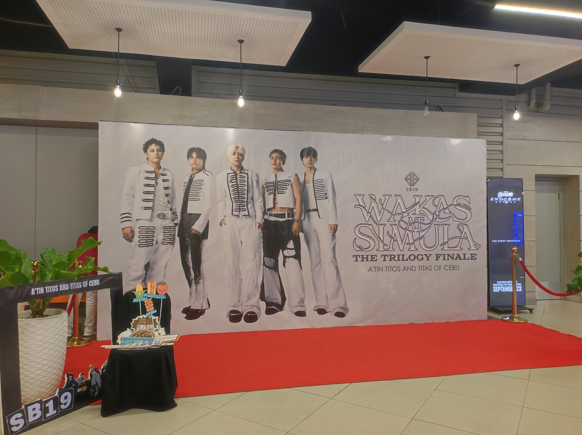 18TitoTitaCebu's tweet photo. SB19 is here! ๐
#ATTC #WASBlockscreening #SMCityCebu
#wakasatsimulaconcertfilm @SB19Official https://t.co/tCsCGnZS0H