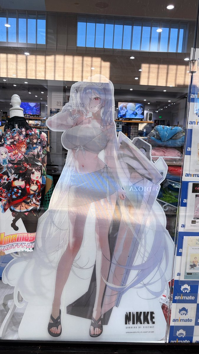 coionmoe's tweet photo. I spotted censored summer cindy at animate  😩 https://t.co/adfJX3m04n
