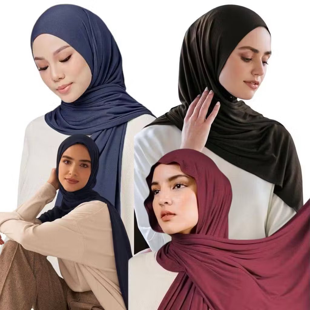 inspirasiootdh's tweet photo. PASHMINA JERSEY PREMIUM AUTO TEGAK PARIPURNA! ✨

Bahan jersey stretch, adem, nggak nerawang &amp; gampang dibentuk!
Pilihan warna best-seller: navy, black, maroon - semua masuk OOTD!

Wajib punya buat daily!

Link: https://t.co/zjLlp52D1h
#Jam12Serba10RibuTikTokShop https://t.co/xzYzVQUMYg